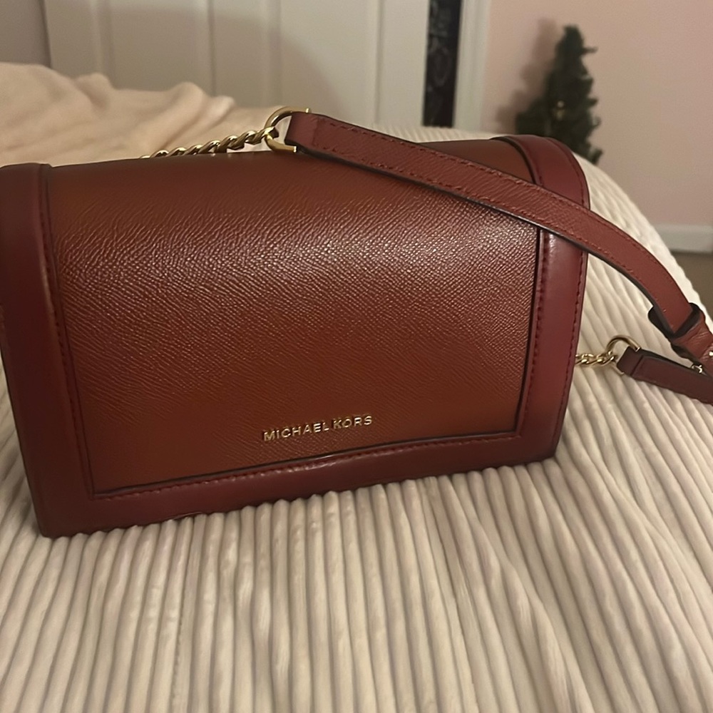 Michael Kors Crossbody Medium Leather Burgundy